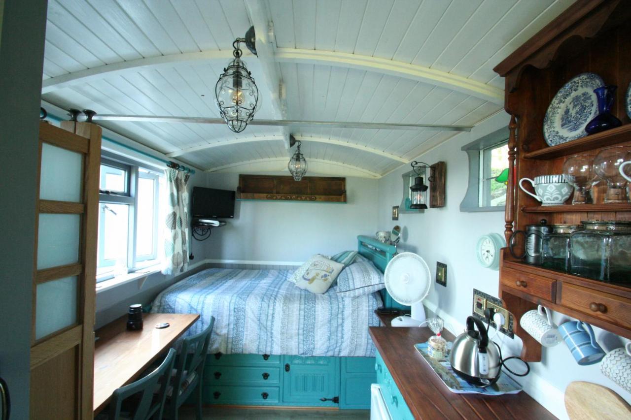 Bronllys Farm Coastal Self-Catering Apartman Llanelli Kültér fotó