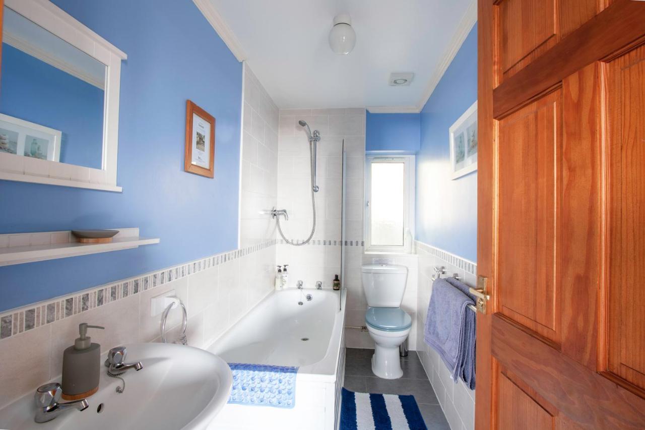 Bronllys Farm Coastal Self-Catering Apartman Llanelli Kültér fotó