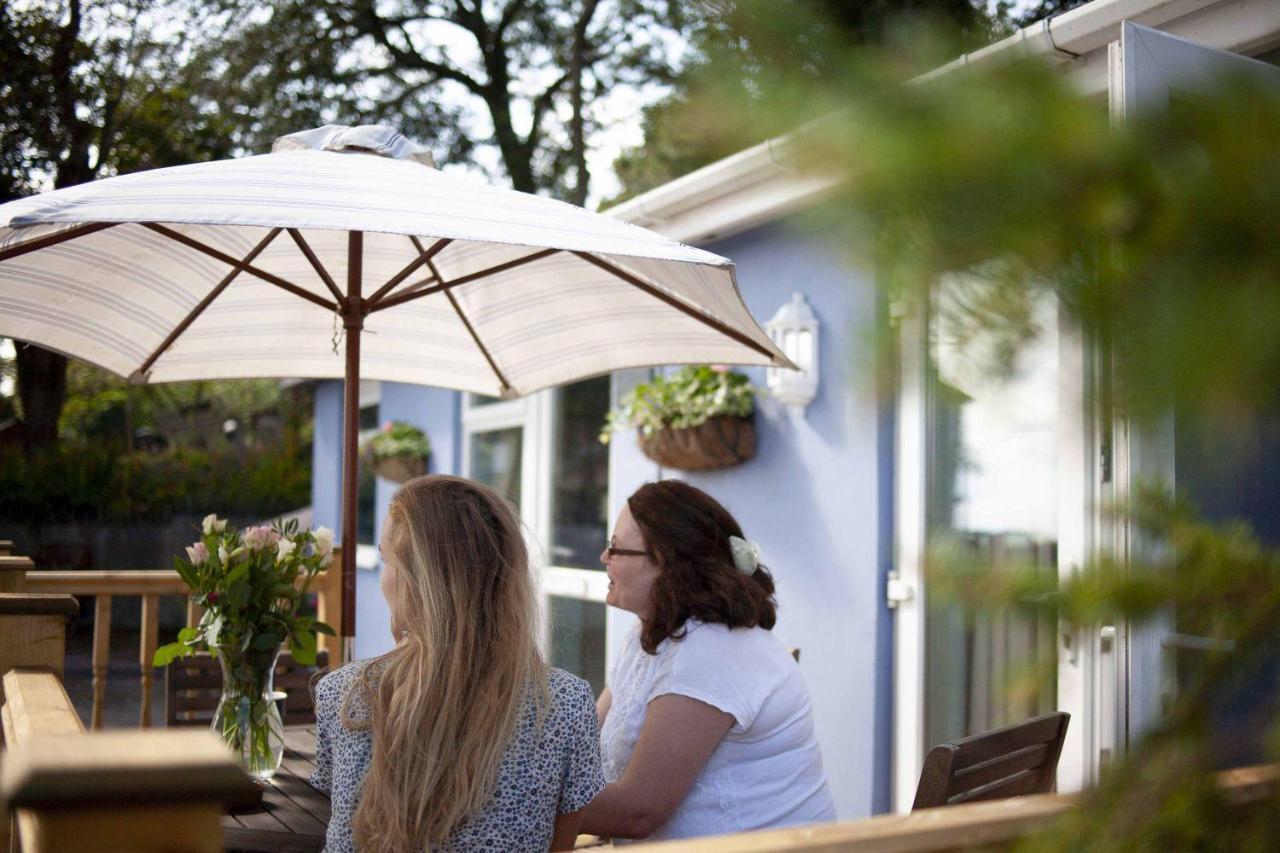 Bronllys Farm Coastal Self-Catering Apartman Llanelli Kültér fotó