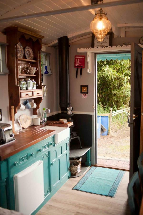 Bronllys Farm Coastal Self-Catering Apartman Llanelli Kültér fotó