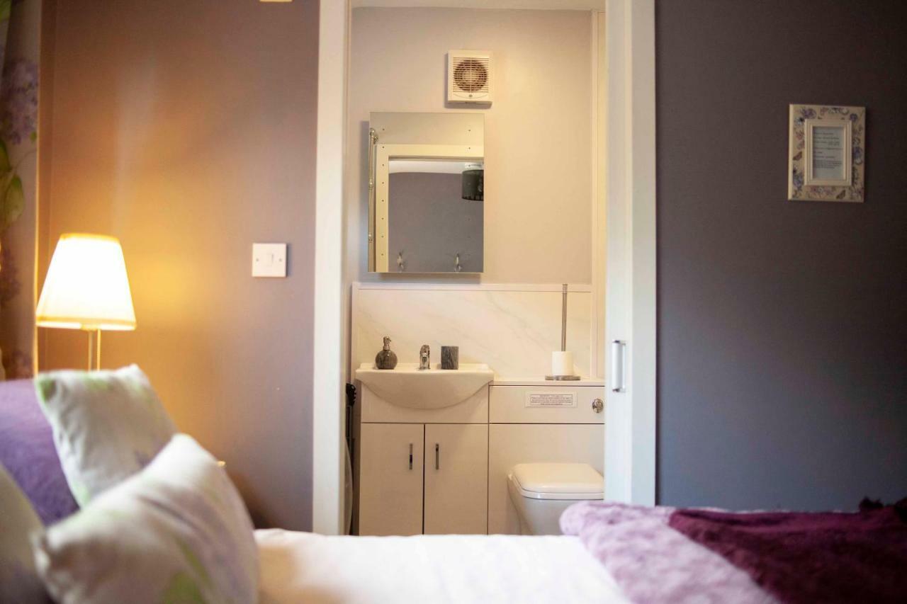 Bronllys Farm Coastal Self-Catering Apartman Llanelli Kültér fotó