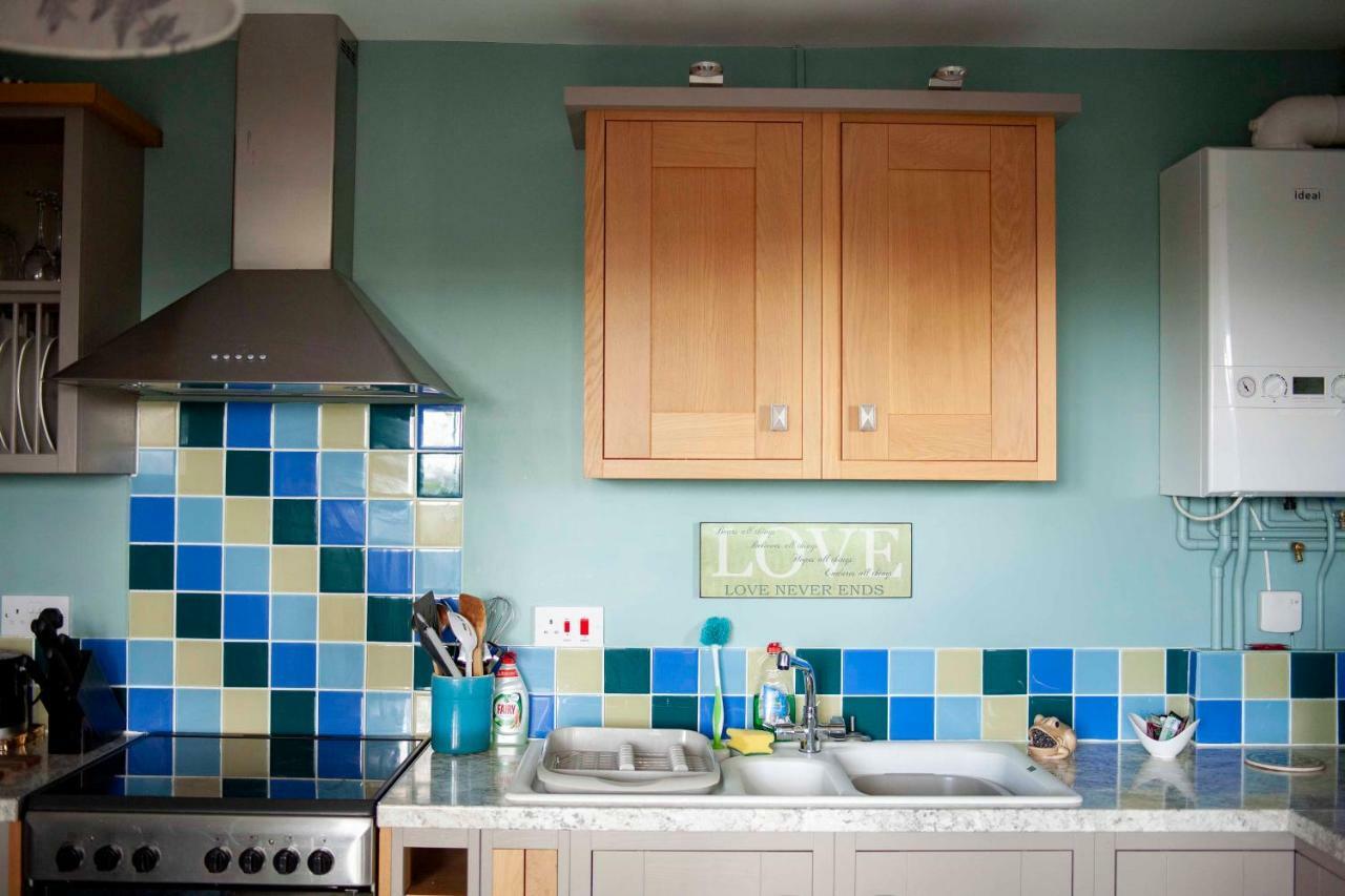 Bronllys Farm Coastal Self-Catering Apartman Llanelli Kültér fotó